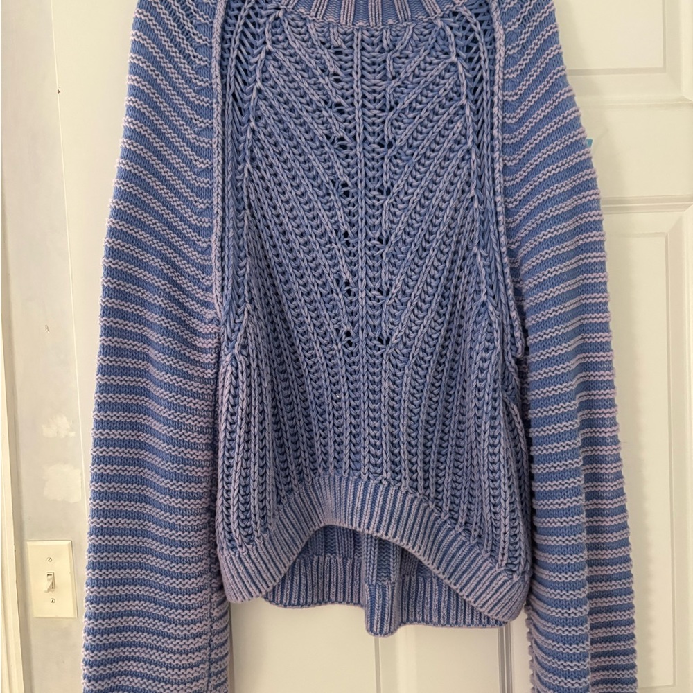 Free People Sweetheart Sweater in Blue Egret size M
